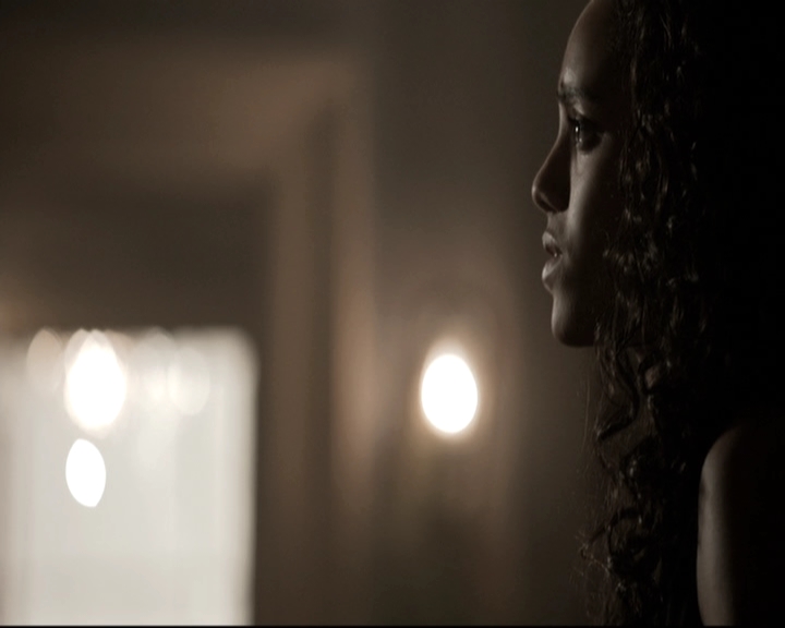 VampireDiariesWorld_dot_nl-TheOriginals_2x13TheDevilIsDamned0156.jpg