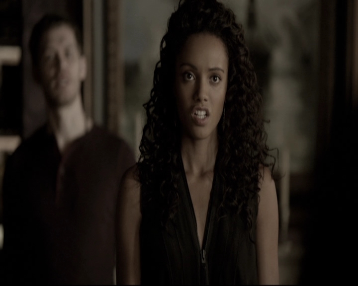 VampireDiariesWorld_dot_nl-TheOriginals_2x13TheDevilIsDamned0315.jpg