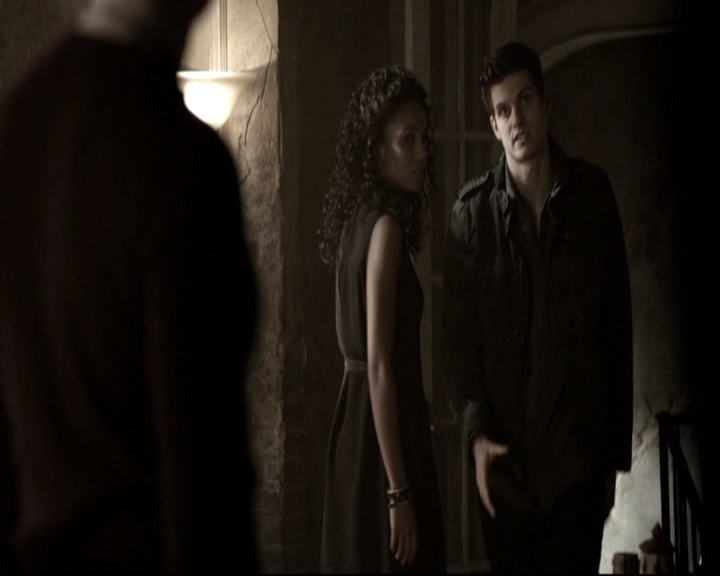 VampireDiariesWorld_dot_nl-TheOriginals_2x13TheDevilIsDamned0329.jpg