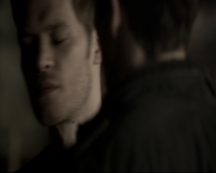 VampireDiariesWorld_dot_nl-TheOriginals_2x13TheDevilIsDamned0391.jpg