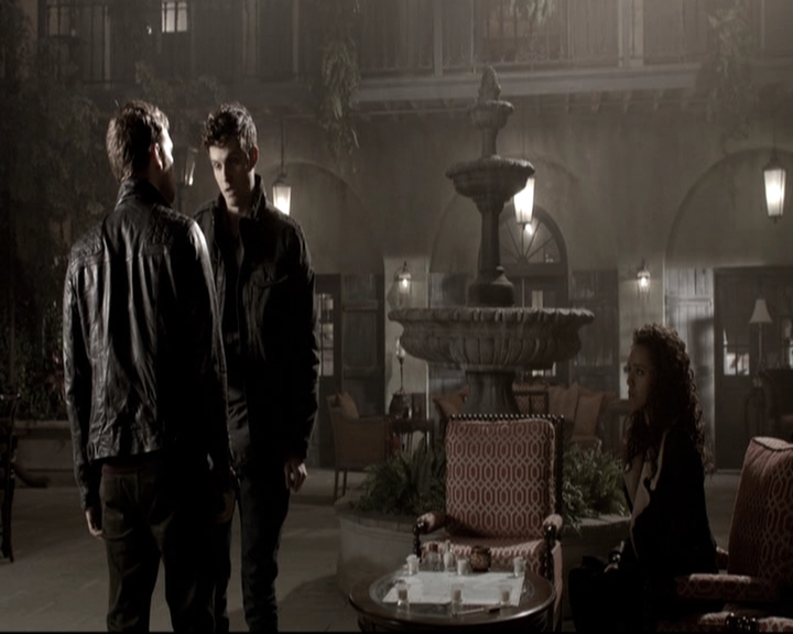 VampireDiariesWorld_dot_nl-TheOriginals_2x13TheDevilIsDamned0707.jpg