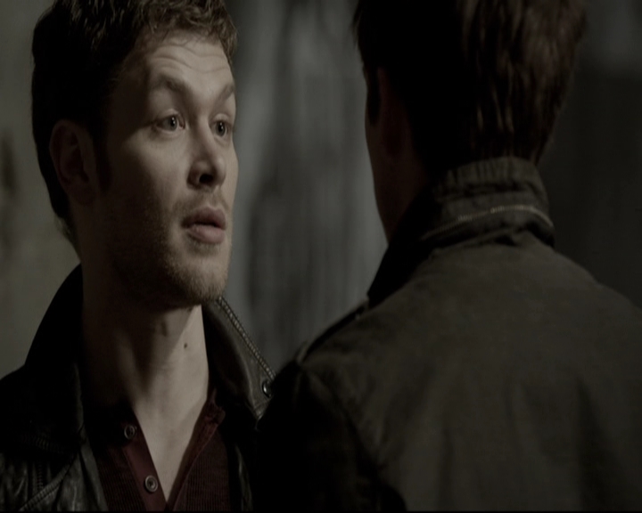 VampireDiariesWorld_dot_nl-TheOriginals_2x13TheDevilIsDamned0717.jpg