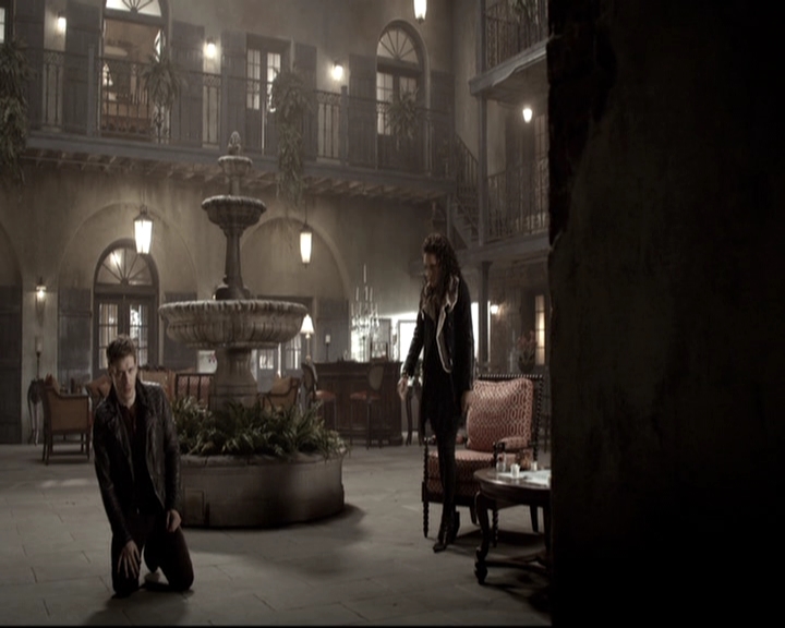 VampireDiariesWorld_dot_nl-TheOriginals_2x13TheDevilIsDamned0917.jpg