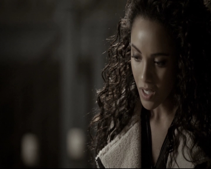 VampireDiariesWorld_dot_nl-TheOriginals_2x13TheDevilIsDamned0920.jpg