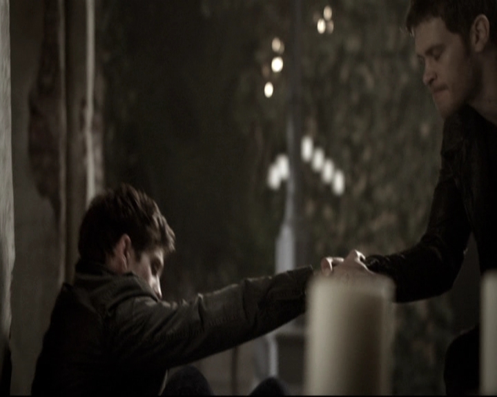 VampireDiariesWorld_dot_nl-TheOriginals_2x13TheDevilIsDamned1147.jpg