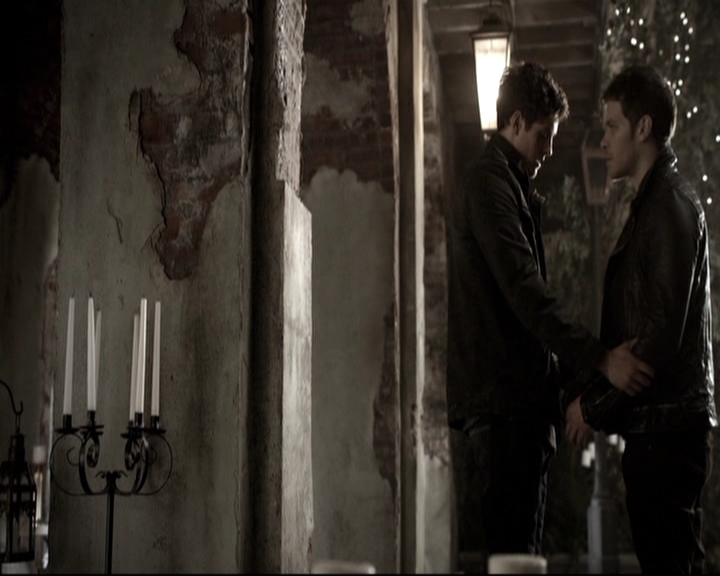 VampireDiariesWorld_dot_nl-TheOriginals_2x13TheDevilIsDamned1211.jpg