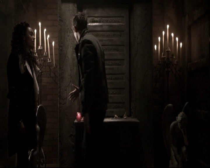 VampireDiariesWorld_dot_nl-TheOriginals_2x13TheDevilIsDamned1608.jpg