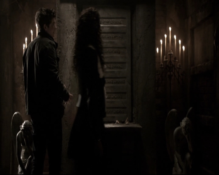 VampireDiariesWorld_dot_nl-TheOriginals_2x13TheDevilIsDamned1610.jpg