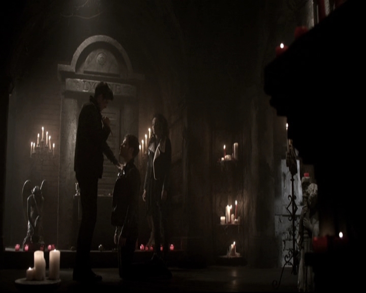 VampireDiariesWorld_dot_nl-TheOriginals_2x13TheDevilIsDamned1851.jpg