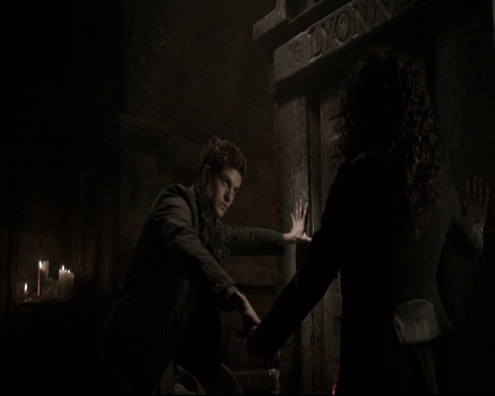 VampireDiariesWorld_dot_nl-TheOriginals_2x13TheDevilIsDamned1864.jpg