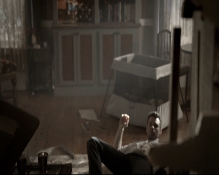 VampireDiariesWorld_dot_nl-TheOriginals_2x13TheDevilIsDamned1924.jpg