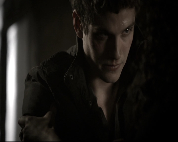 VampireDiariesWorld_dot_nl-TheOriginals_2x13TheDevilIsDamned2012.jpg