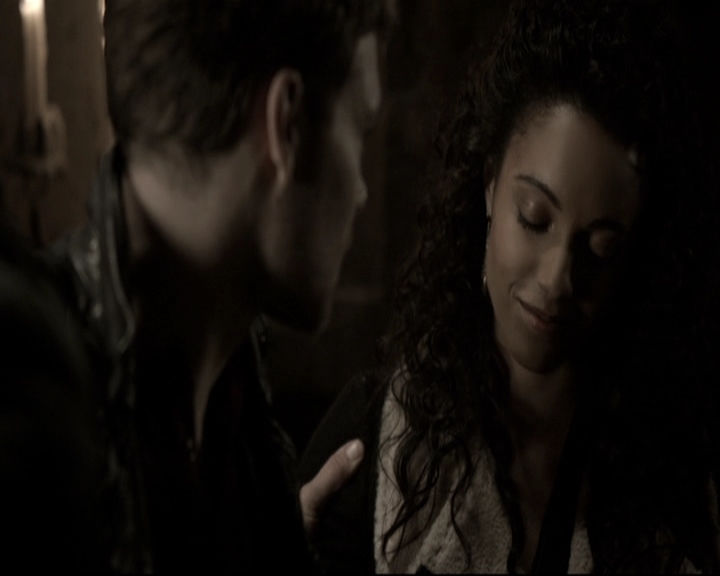 VampireDiariesWorld_dot_nl-TheOriginals_2x13TheDevilIsDamned2098.jpg