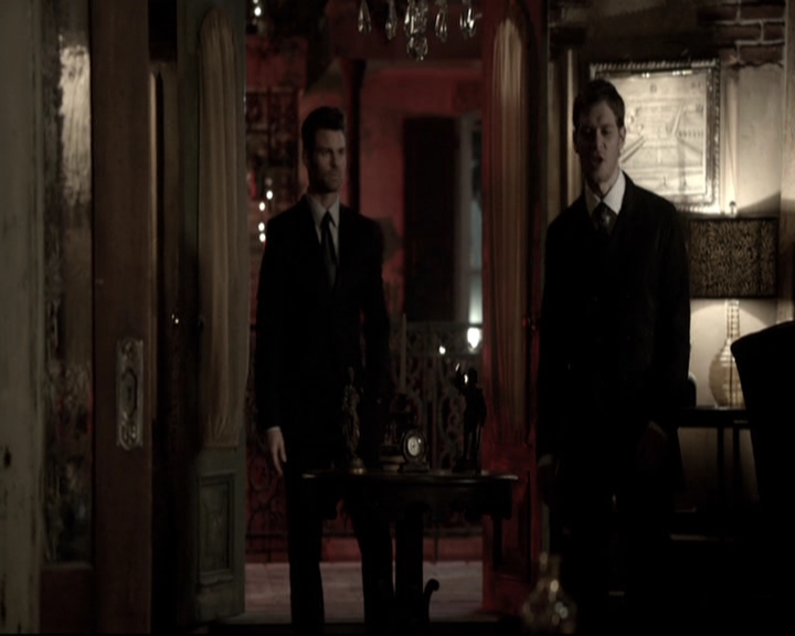 VampireDiariesWorld_dot_nl-TheOriginals_2x14GoodbyeILoveYou1421.jpg