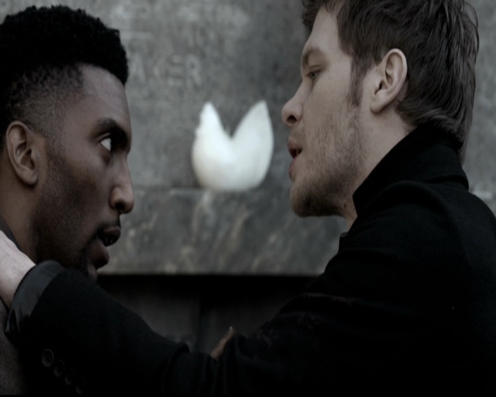 VampireDiariesWorld_dot_nl-TheOriginals_2x15TheyAllAskedForYou1419.jpg