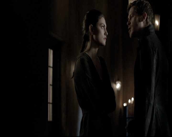 VampireDiariesWorld_dot_nl-TheOriginals_2x15TheyAllAskedForYou1938.jpg