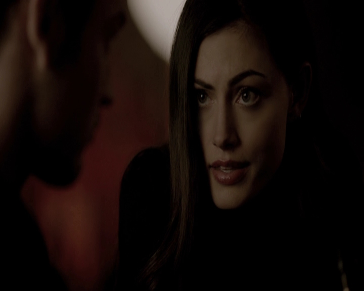 VampireDiariesWorld-dot-nl_TheOriginals-2x16SaveMySoul-DeletedScenes0121.jpg