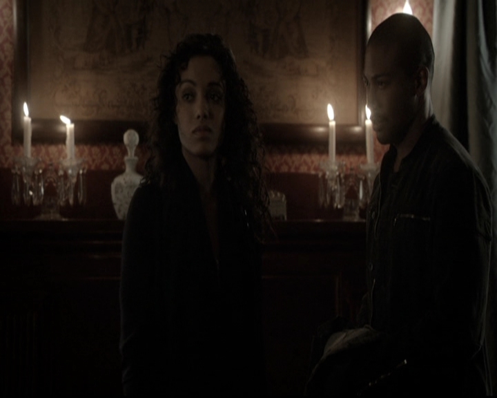 VampireDiariesWorld_dot_nl-TheOriginals_2x16SaveMySoul2032.jpg