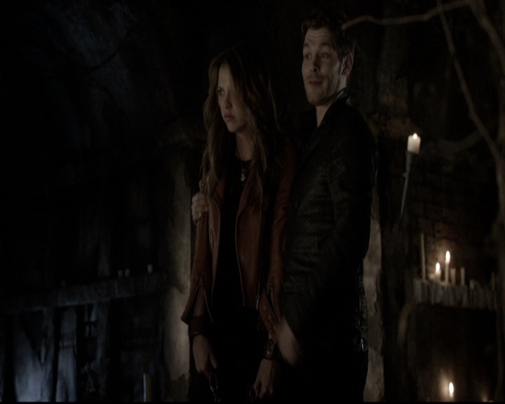 VampireDiariesWorld_dot_nl-TheOriginals_2x17ExquisiteCorpse0613.jpg