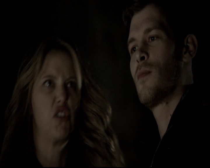 VampireDiariesWorld_dot_nl-TheOriginals_2x17ExquisiteCorpse0618.jpg