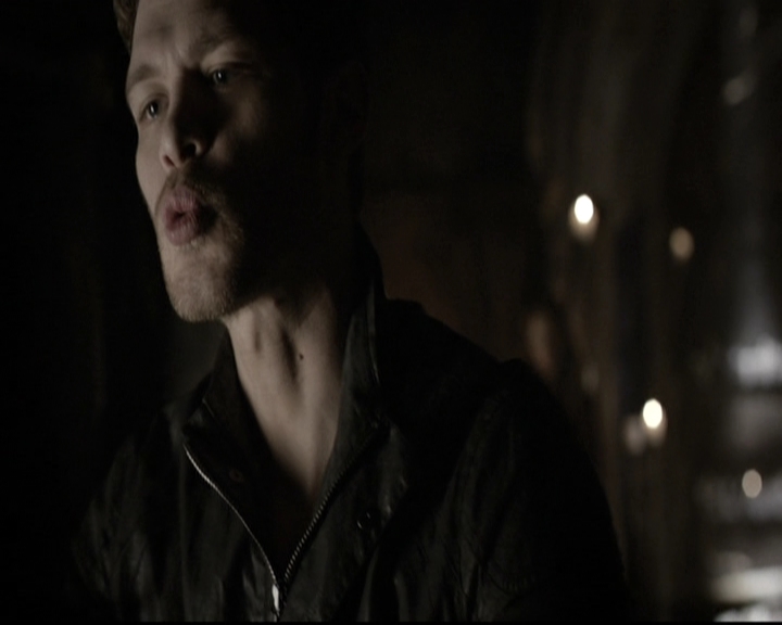 VampireDiariesWorld_dot_nl-TheOriginals_2x17ExquisiteCorpse0910.jpg