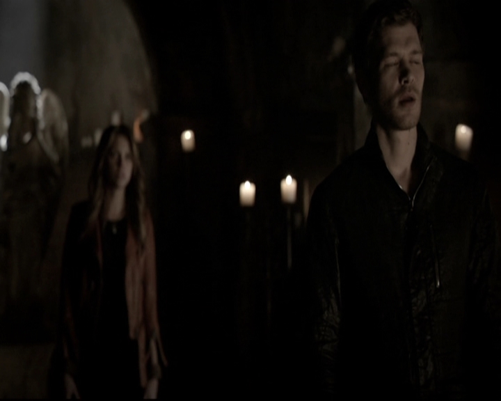 VampireDiariesWorld_dot_nl-TheOriginals_2x17ExquisiteCorpse1385.jpg