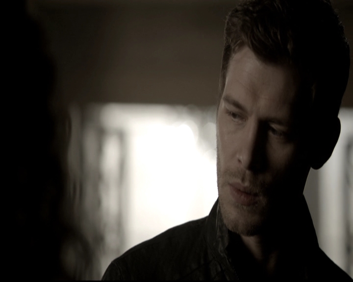 VampireDiariesWorld_dot_nl-TheOriginals_2x17ExquisiteCorpse1992.jpg