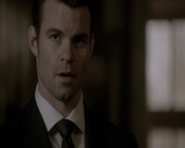 VampireDiariesWorld-dot-nl_TheOriginals-2x18NightHasAThousandEyes-DeletedScenes0027.jpg