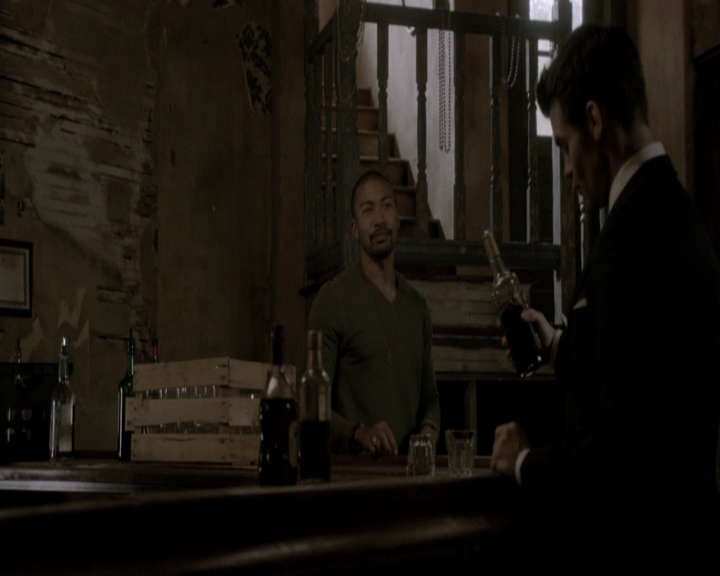 VampireDiariesWorld-dot-nl_TheOriginals-2x18NightHasAThousandEyes-DeletedScenes0038.jpg