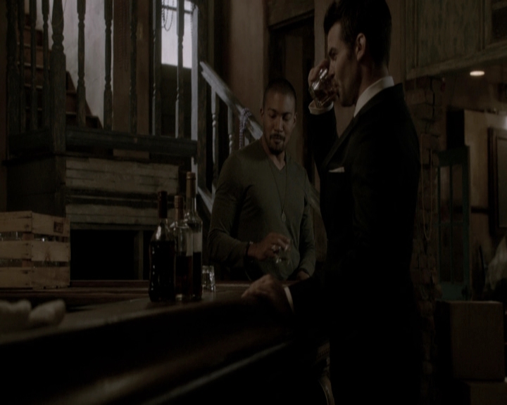 VampireDiariesWorld-dot-nl_TheOriginals-2x18NightHasAThousandEyes-DeletedScenes0055.jpg