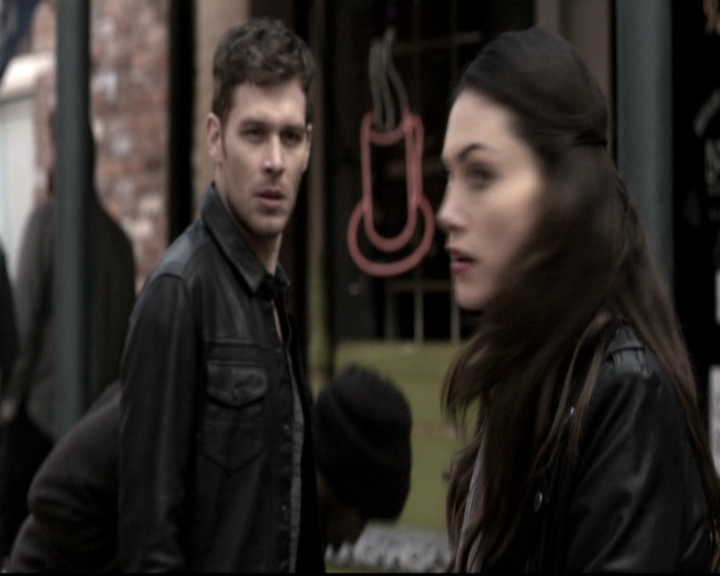 VampireDiariesWorld_dot_nl-TheOriginals_2x18NightHasAThousandEyes0072.jpg