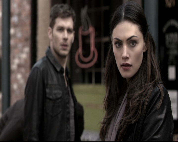 VampireDiariesWorld_dot_nl-TheOriginals_2x18NightHasAThousandEyes0074.jpg