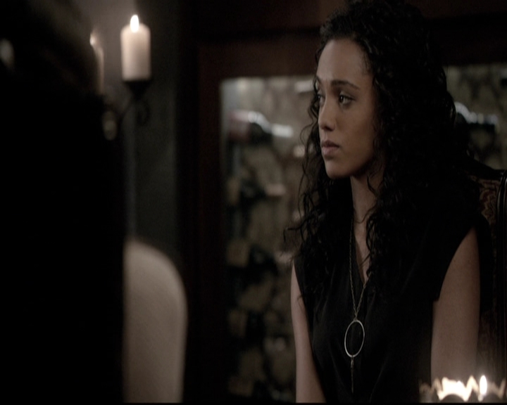 VampireDiariesWorld_dot_nl-TheOriginals_2x18NightHasAThousandEyes0095.jpg