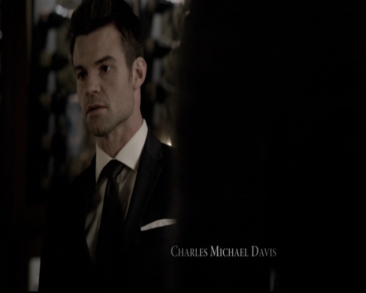 VampireDiariesWorld_dot_nl-TheOriginals_2x18NightHasAThousandEyes0099.jpg