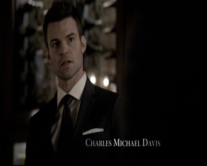 VampireDiariesWorld_dot_nl-TheOriginals_2x18NightHasAThousandEyes0100.jpg