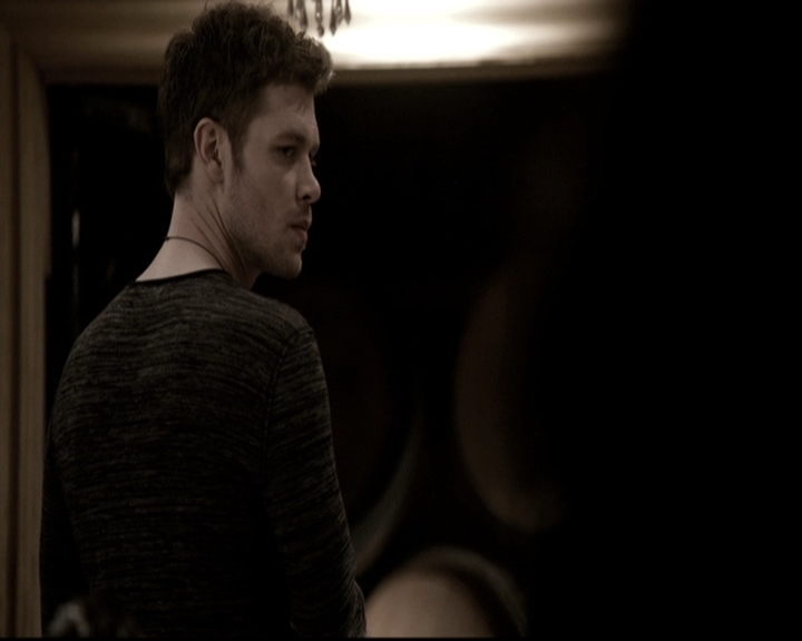 VampireDiariesWorld_dot_nl-TheOriginals_2x18NightHasAThousandEyes0113.jpg