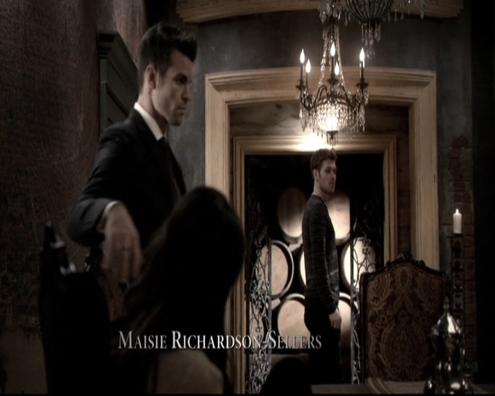 VampireDiariesWorld_dot_nl-TheOriginals_2x18NightHasAThousandEyes0133.jpg