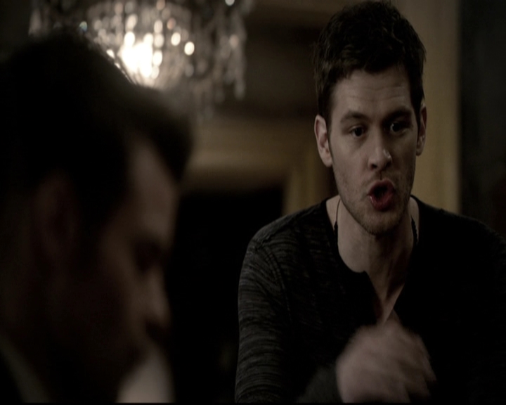 VampireDiariesWorld_dot_nl-TheOriginals_2x18NightHasAThousandEyes0154.jpg