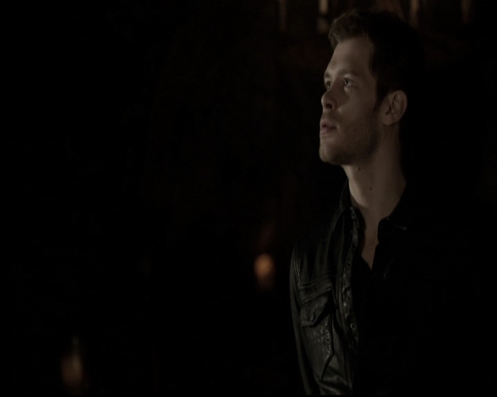 VampireDiariesWorld_dot_nl-TheOriginals_2x18NightHasAThousandEyes0226.jpg