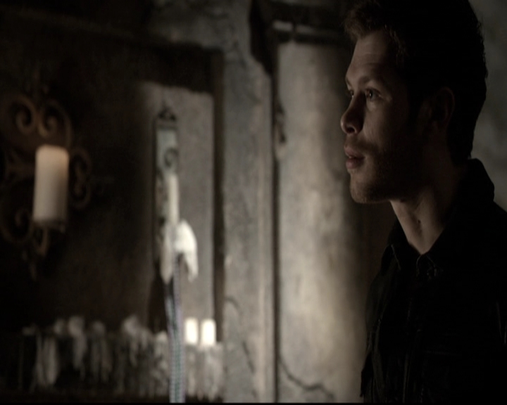 VampireDiariesWorld_dot_nl-TheOriginals_2x18NightHasAThousandEyes0241.jpg