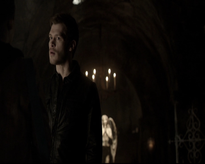 VampireDiariesWorld_dot_nl-TheOriginals_2x18NightHasAThousandEyes0264.jpg