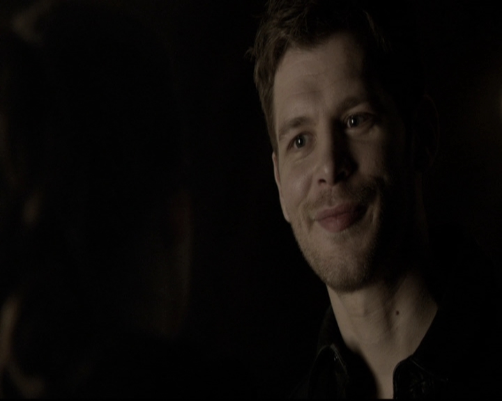 VampireDiariesWorld_dot_nl-TheOriginals_2x18NightHasAThousandEyes0290.jpg