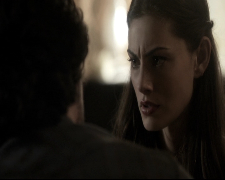 VampireDiariesWorld_dot_nl-TheOriginals_2x18NightHasAThousandEyes0402.jpg