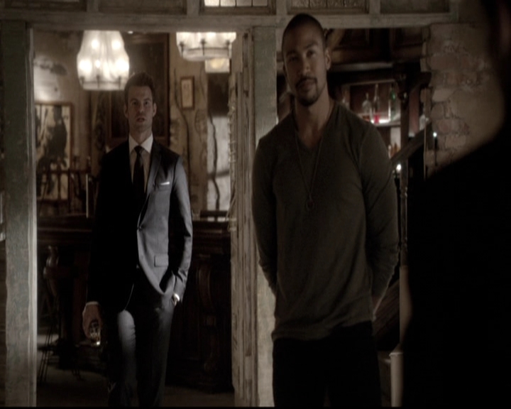 VampireDiariesWorld_dot_nl-TheOriginals_2x18NightHasAThousandEyes0569.jpg