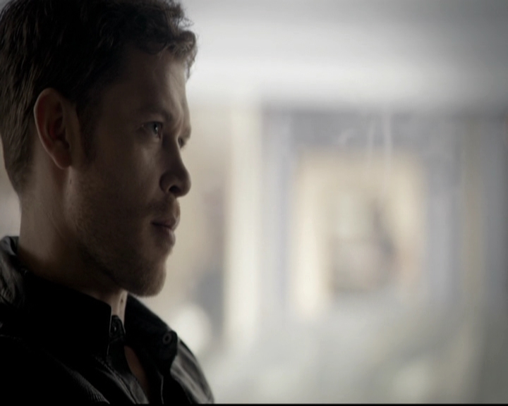 VampireDiariesWorld_dot_nl-TheOriginals_2x18NightHasAThousandEyes0692.jpg