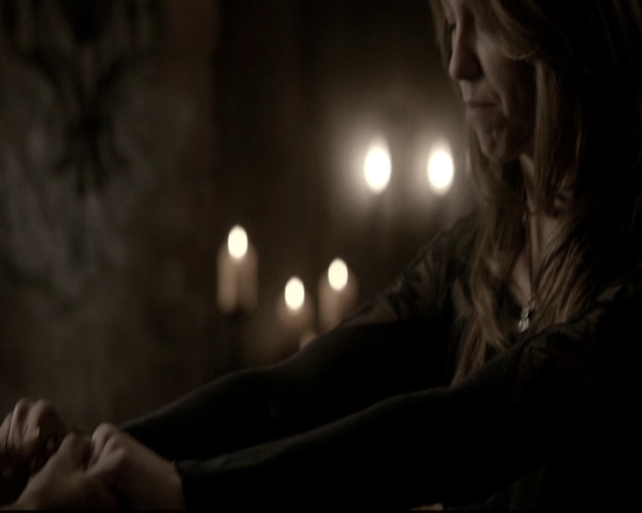 VampireDiariesWorld_dot_nl-TheOriginals_2x18NightHasAThousandEyes0759.jpg