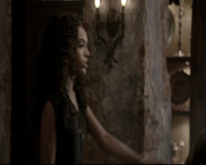 VampireDiariesWorld_dot_nl-TheOriginals_2x18NightHasAThousandEyes0802.jpg