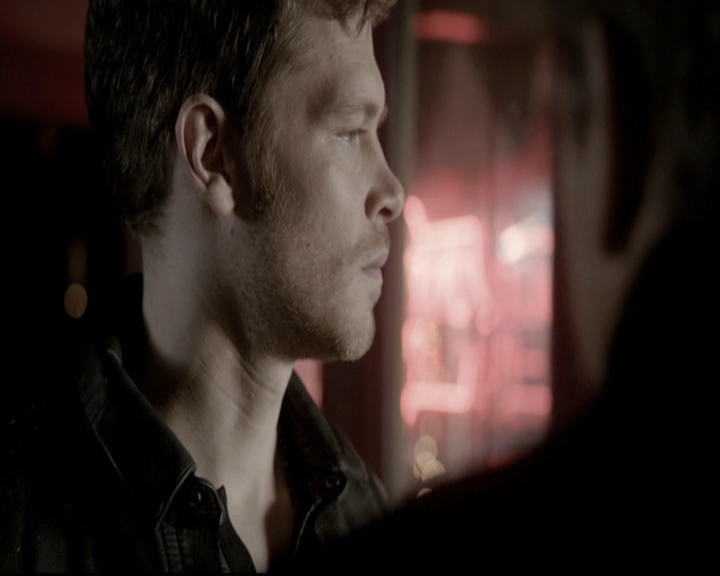 VampireDiariesWorld_dot_nl-TheOriginals_2x18NightHasAThousandEyes0915.jpg