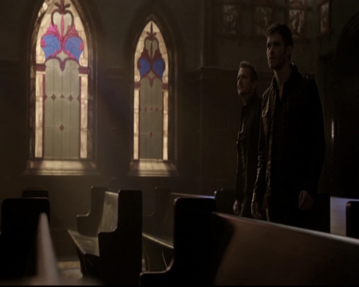 VampireDiariesWorld_dot_nl-TheOriginals_2x18NightHasAThousandEyes1284.jpg