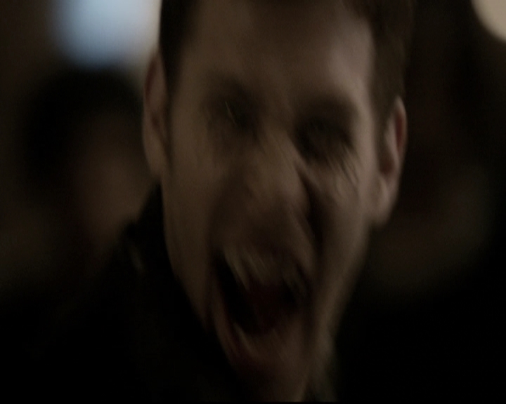 VampireDiariesWorld_dot_nl-TheOriginals_2x18NightHasAThousandEyes1324.jpg